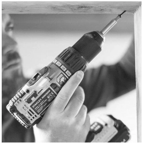 Perceuse Visseuse à Percussion 18V Stanley Fatmax FMC625M2G + 2 Batteries 4 Ah + Chargeur 5 Perceuse Visseuse à Percussion 18V Stanley Fatmax FMC625M2G + 2 Batteries 4 Ah + Chargeur – Image 3