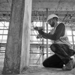 Perceuse Visseuse à Percussion XR 18V Dewalt DCD997P2B-QW + 2 Batteries 5 Ah + Chargeur 13 Perceuse Visseuse à Percussion XR 18V Dewalt DCD997P2B-QW + 2 Batteries 5 Ah + Chargeur -Outils Soldes AFD 138182