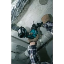 Perforateur SDS-Plus 18V Makita DHR165RMJ + 2 Batteries 4 Ah + Chargeur + Coffret Makpac 3 -Outils Soldes AFD 138657