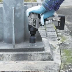 Boulonneuse à Chocs 1/2'' 18V Sam Outillage P-210-KZ + 2 Batteries 4 Ah + Chargeur -Outils Soldes AFD 150918