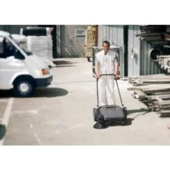 Karcher Balayeuse Autotractée Kärcher KM 70/20 C - 15171060 -Outils Soldes AFD 80503